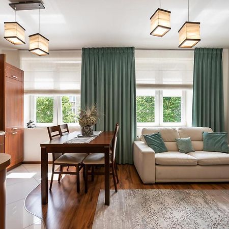 Ogrodowa Warm Wood Apartment Варшава Екстериор снимка