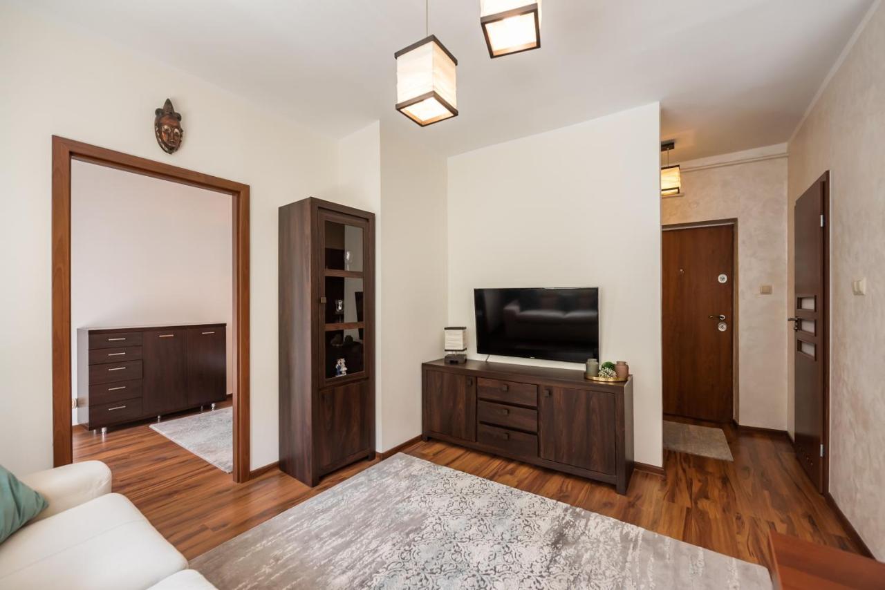 Ogrodowa Warm Wood Apartment Варшава Екстериор снимка