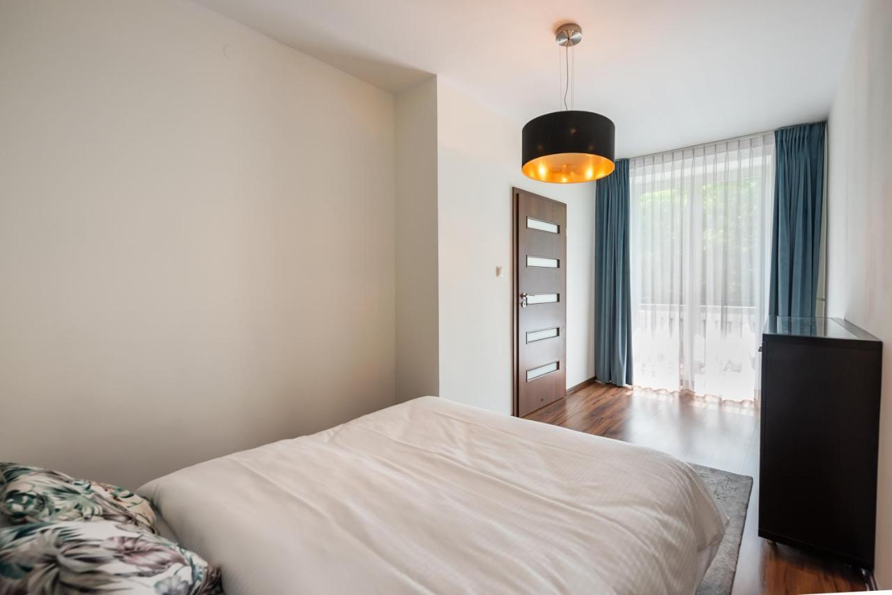 Ogrodowa Warm Wood Apartment Варшава Екстериор снимка